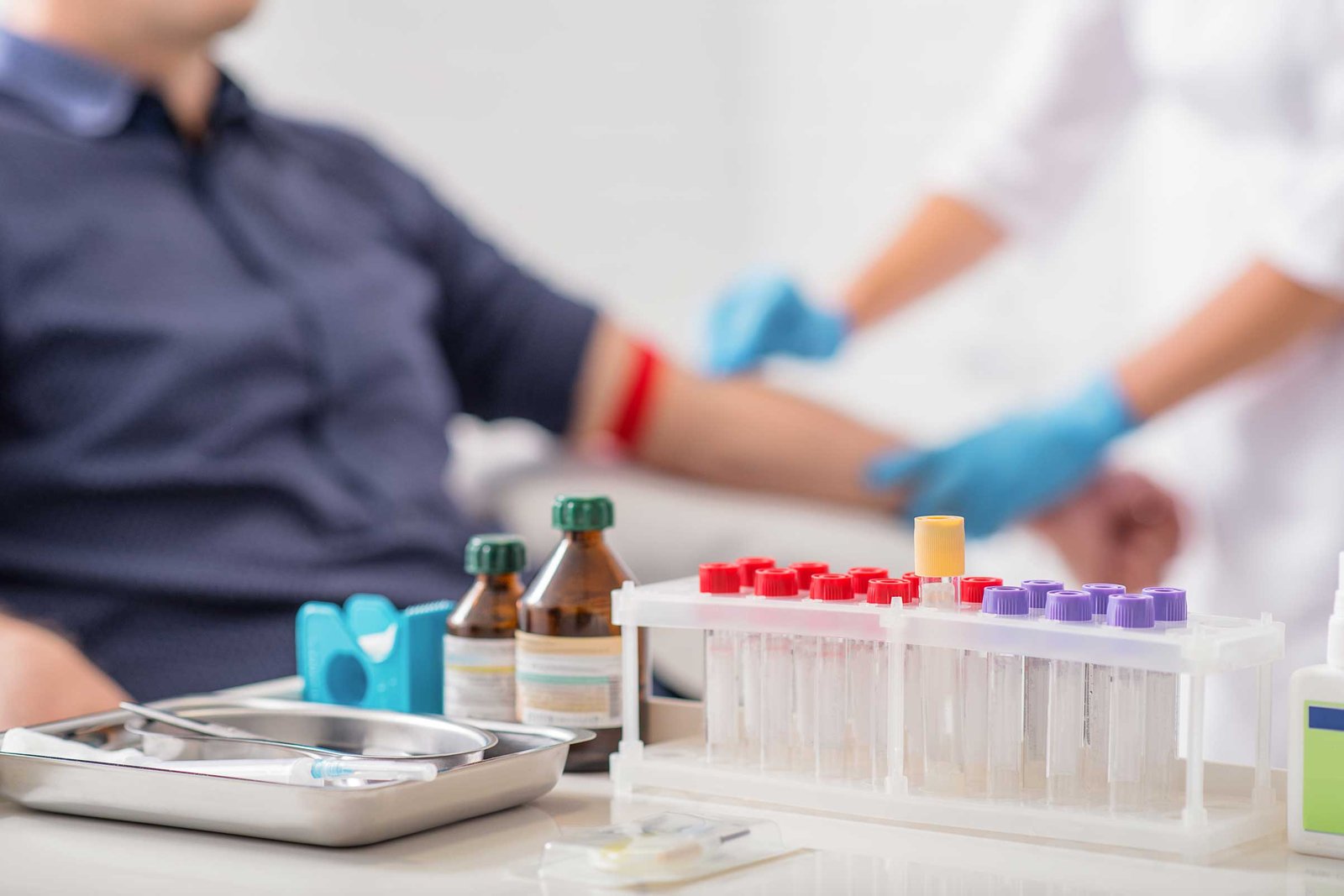 9 Manfaat Utama Donor Darah Secara Rutin Bagi Kesehatan Tubuh 9 Manfaat Utama Donor Darah Secara Rutin Bagi Kesehatan Tubuh